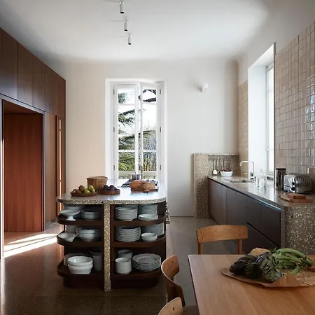 Sleeps 20 Pool Wifi * Pigra